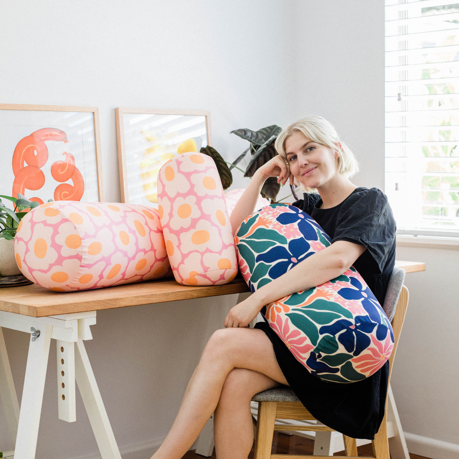 Travel top buddy pillow